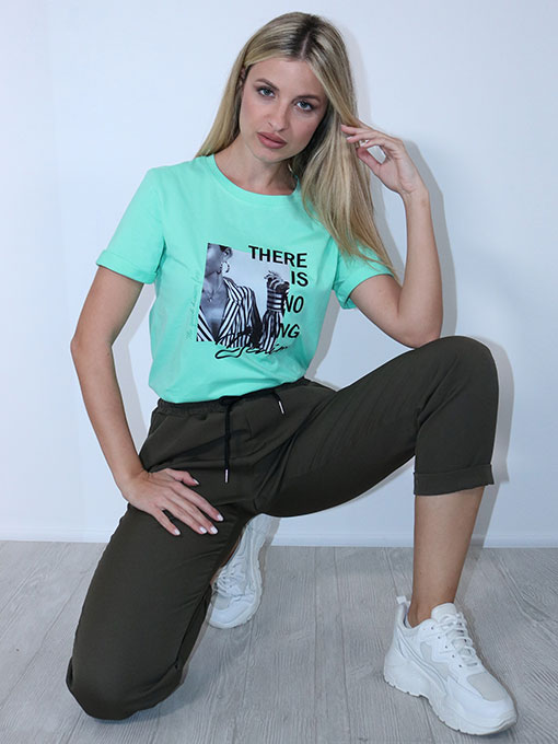 Τ-shirt με στάμπα βεραμάν κοντομάνικο