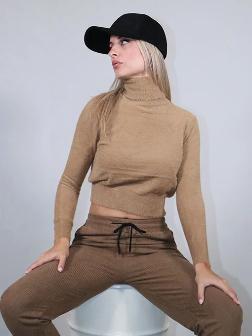 Μπλουζάκι crop πλεκτό μπεζ χνούδι ζιβάγκο