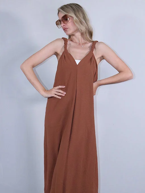 Φόρεμα μίντι φαρδύ καφέ με στριφτές τιράντες