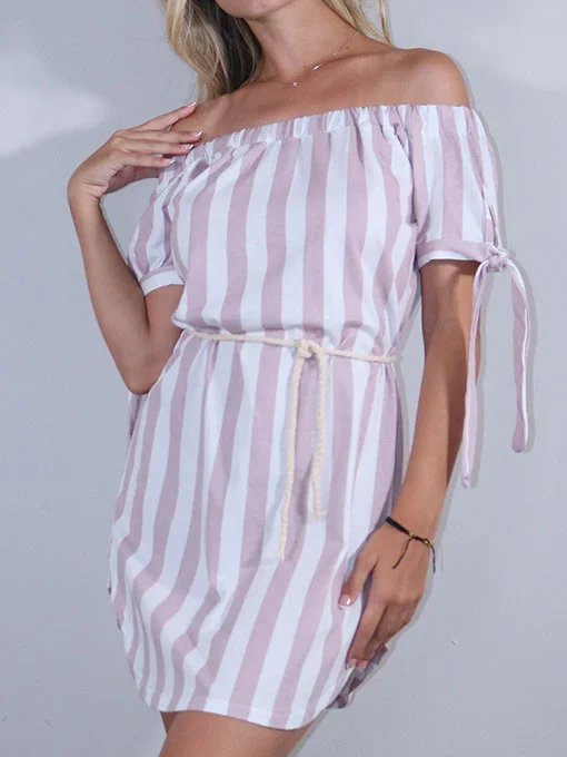 Φόρεμα χαμόγελο μίνι ριγέ ροζ