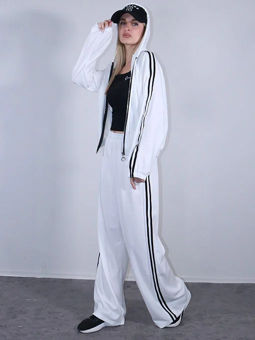 Σετ φόρμα λευκή με ρίγες στα πλαινά