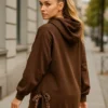 Oversize φούτερ καφέ με κουκούλα 
