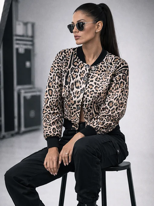 Jacket με leopard σχέδιο και τσέπες