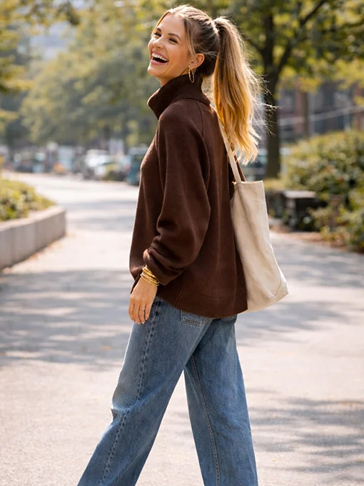 Oversize πουλόβερ καφέ με φαρδύ ζιβάγκο