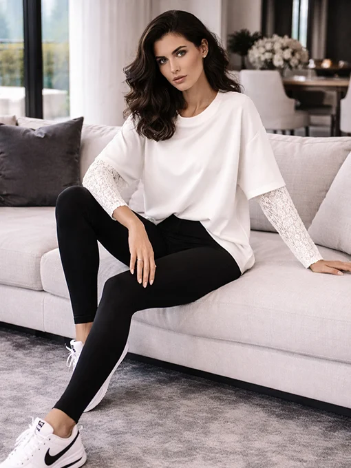 Oversize μπλούζα λευκή με μανίκια δαντέλας