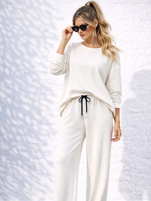 Σετ βελούδο εκρού μπλούζα μακριά και παντελόνα