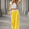 Παντελόνι φόρμα κίτρινο με ρίγα στο πλάι 