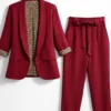 Σετ κοστούμι μπορντό σακάκι και ψηλόμεσο παντελόνι