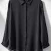 Oversize ημιδιάφανο μαύρο πουκάμισο με πατιλέτα