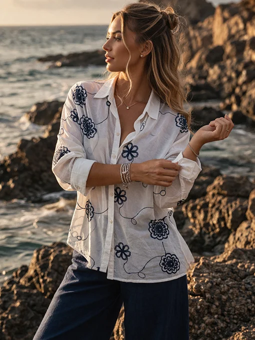 Πουκάμισο μπλε c-trough με κεντημένες λεπτομέρειες