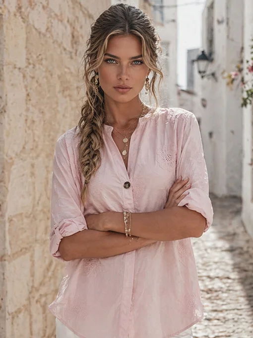 Μπλούζα ροζ με floral κέντημα και κουμπί