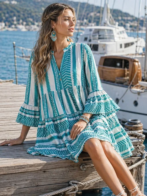 Boho μίνι φόρεμα βεραμάν με γεωμετρικό μοτίβο